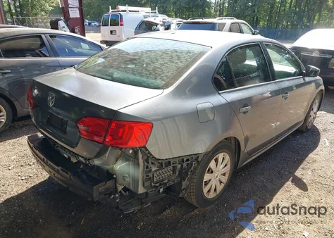 2014 Volkswagen Jetta 2.0L S z USA, uszkodzony, nr VIN 3VW2K7AJ4EM223999